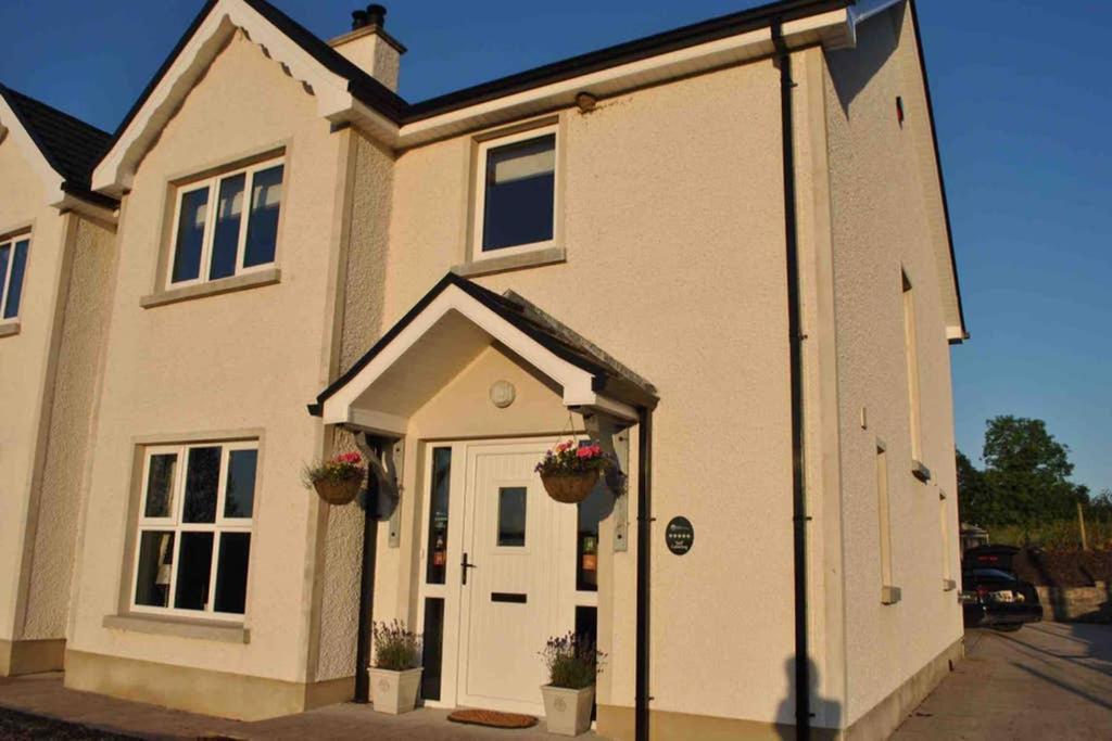 Villa Swallow Lane, Enniskillen, Co Fermanagh, 5* Chic Exterior foto