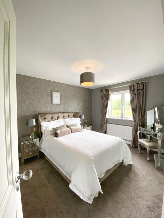 Villa Swallow Lane, Enniskillen, Co Fermanagh, 5* Chic Exterior foto